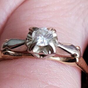Vintage Ladies Diamond Wedding or Engagement Ring-1950s